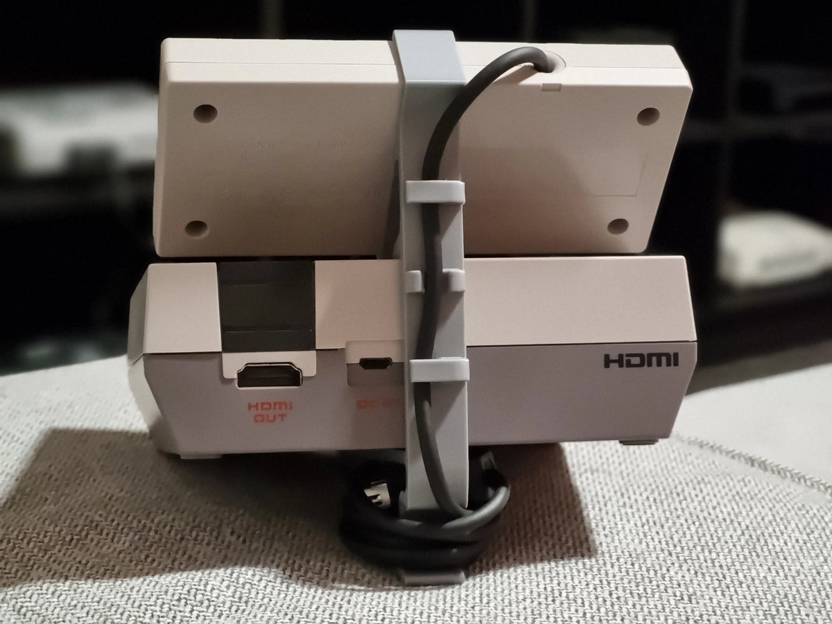 NES Classic Mini konsolställ + kontrollställ – 3D-printad display