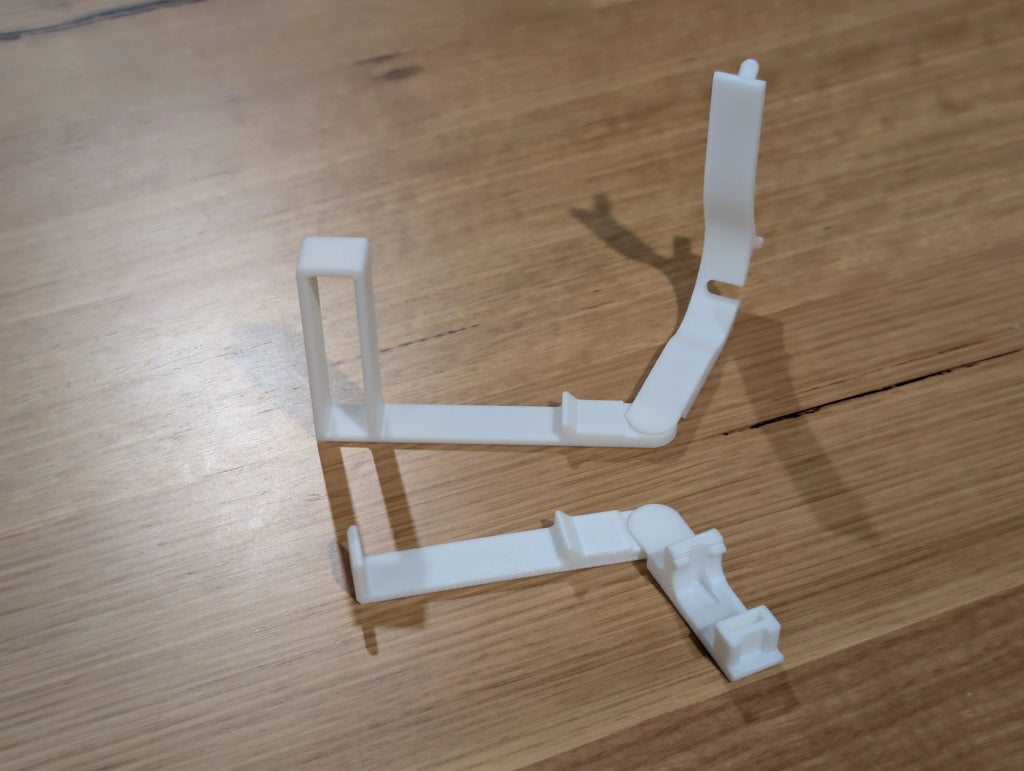 Nintendo Wii konsolställ – Stående version – 3D-printad