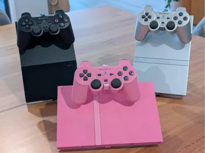 Sony PlayStation 2 Slim konsolställ + kontrollställ – 3D-print