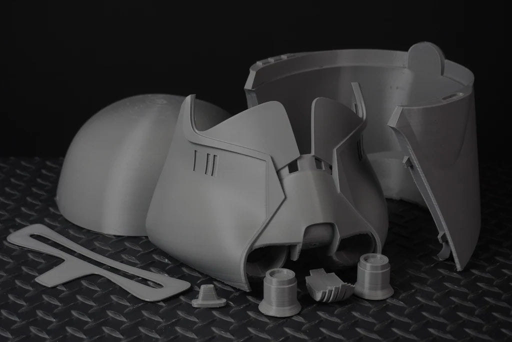 Commander Bacara helmet top/rear view