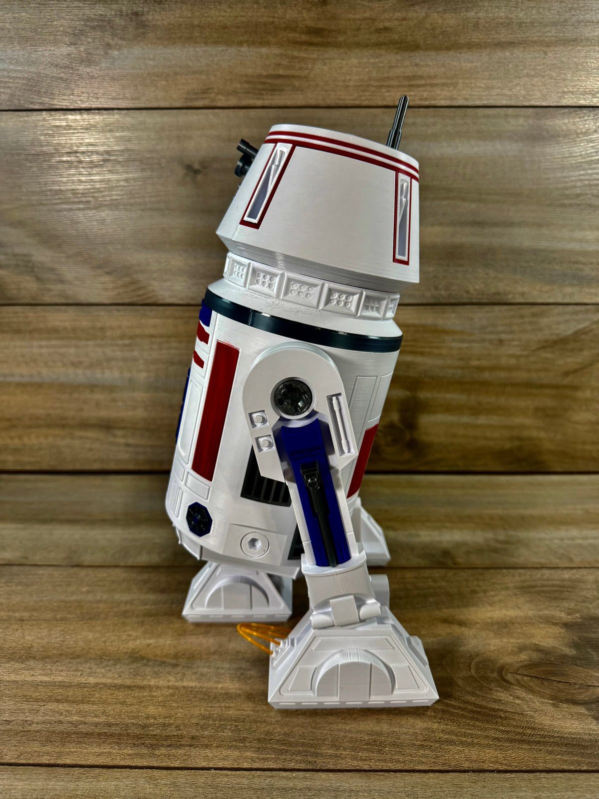 Star Wars R5-D4 – 3D-printad replika 33cm cosplay display