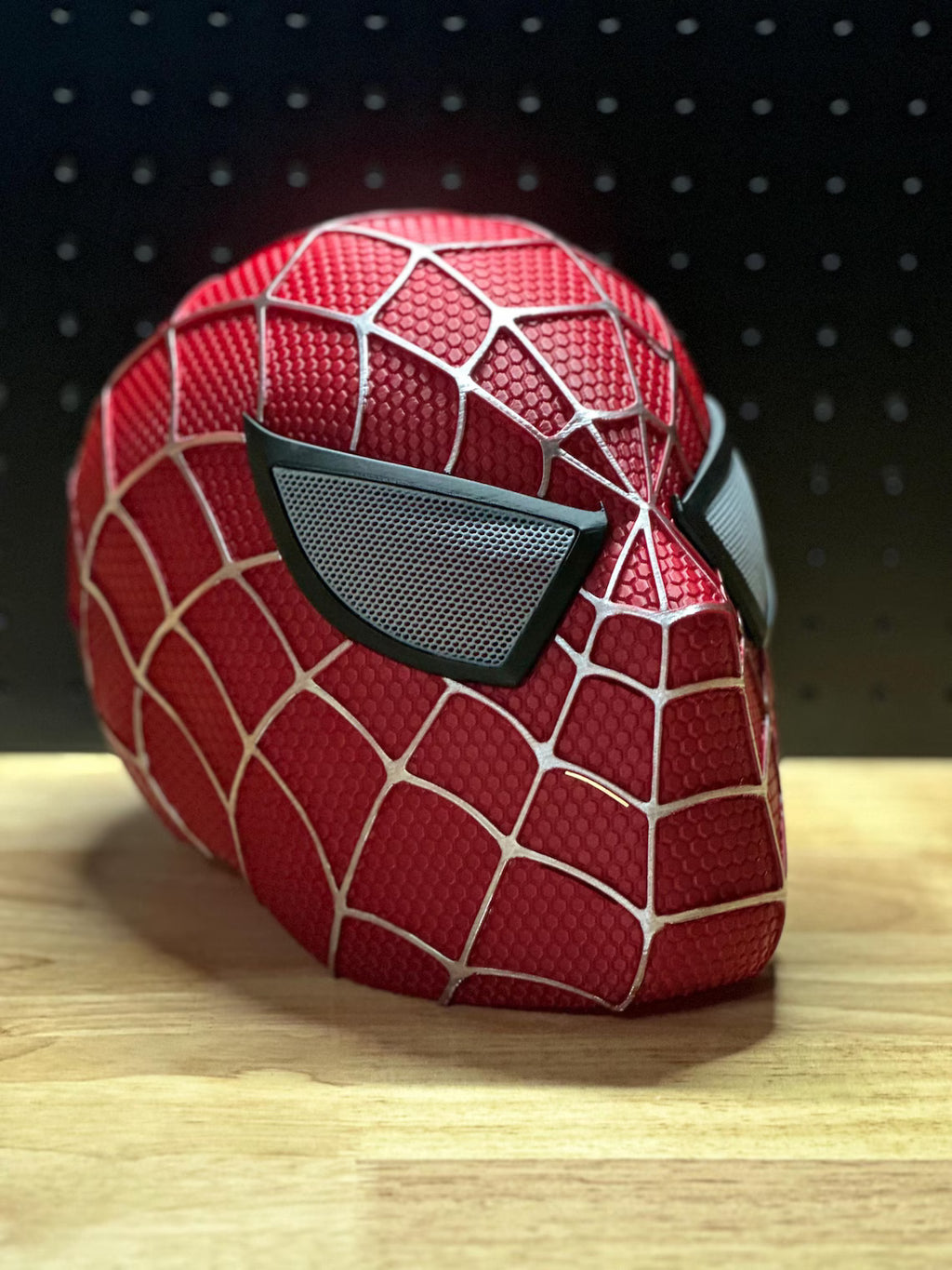 Spider-Man Red & Blue Suit-hjälm – 3D-printad cosplaymodell