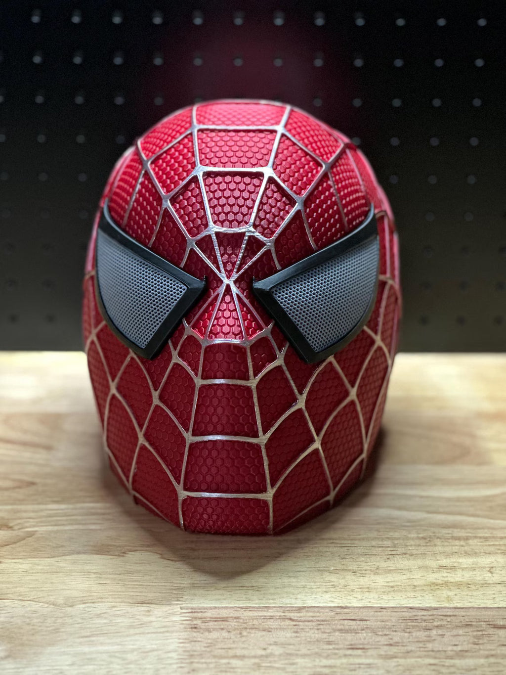 Spider-Man Red & Blue Suit-hjälm – 3D-printad cosplaymodell