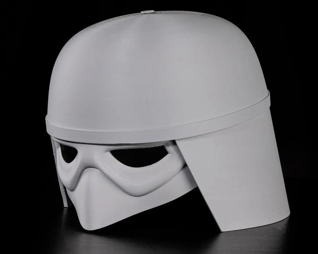 Snowtrooper hjälm – framirån monterad