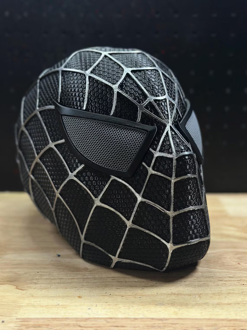 Spider-Man 3 Black Suit-hjälm – 3D-printad cosplaymodell