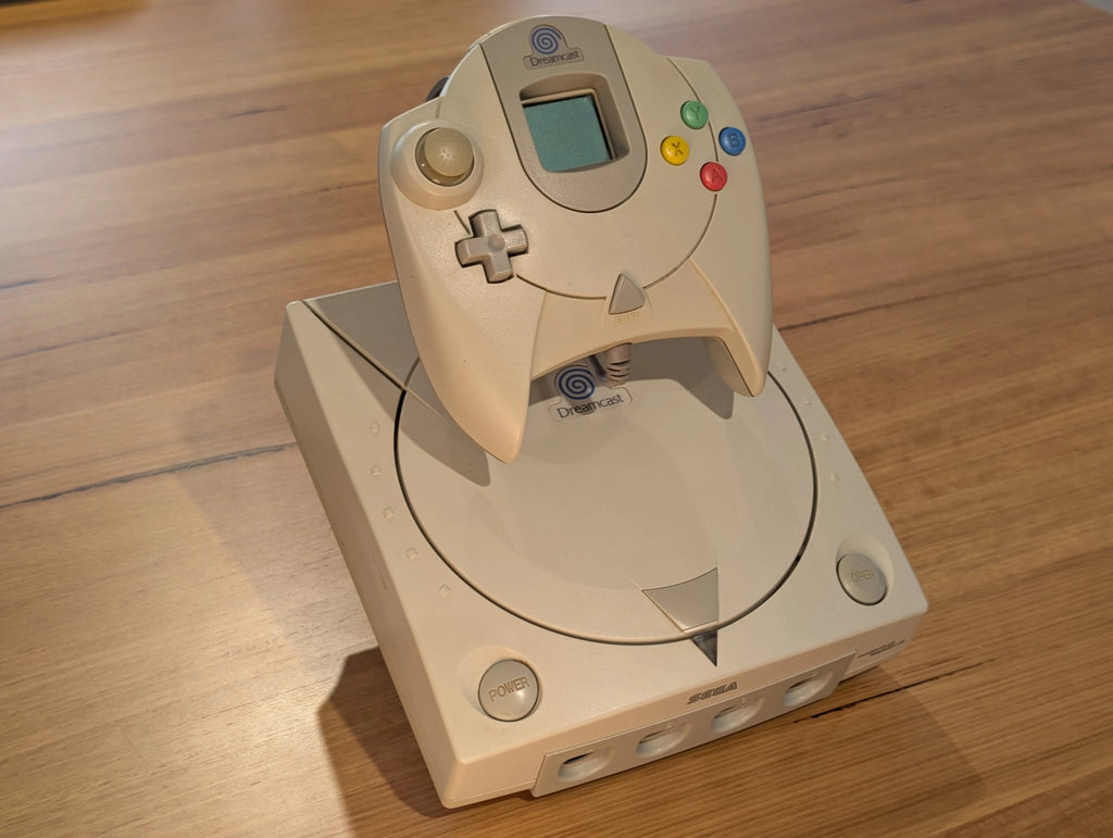 Sega Dreamcast konsolställ + kontrollställ – 3D-printad retro display - SwePrint3D