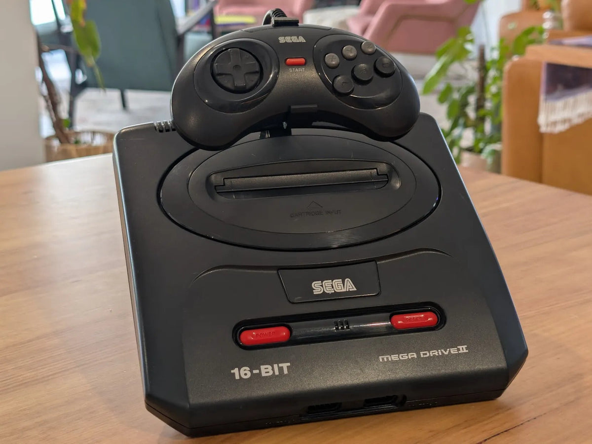 Sega Mega Drive 2 konsolställ + kontrollställ – 3D-printad display - SwePrint3D