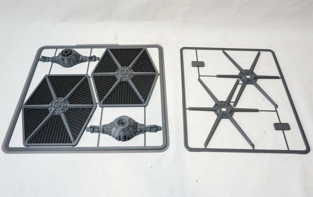 TIE Fighter-inspirerad Kit Card – 3D-printad byggmodell - SwePrint3D