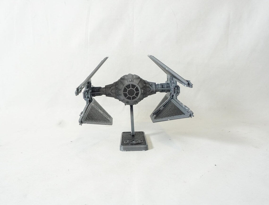 TIE Interceptor-inspirerad Kit Card – 3D-printad byggmodell - SwePrint3D
