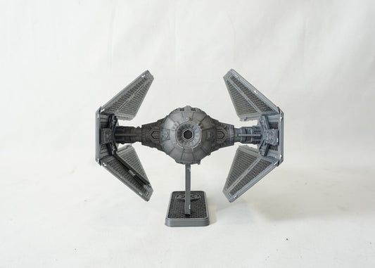 TIE Interceptor-inspirerad Kit Card – 3D-printad byggmodell