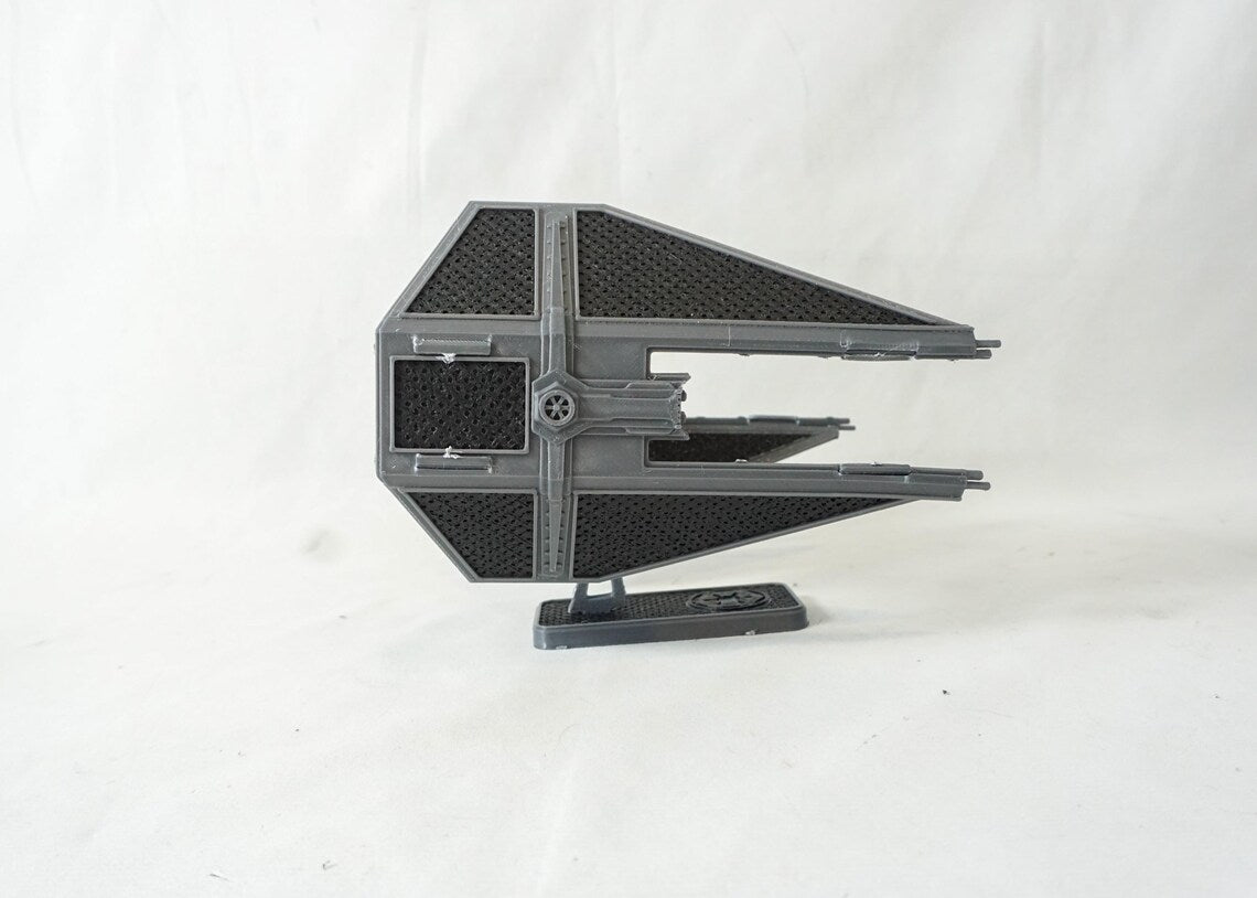 TIE Interceptor-inspirerad Kit Card – 3D-printad byggmodell